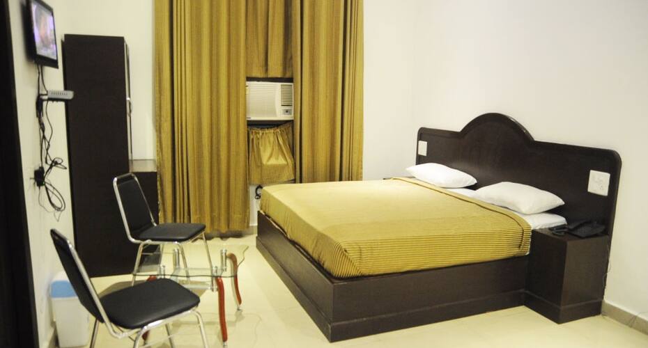 Hotel Abhi Residency, Kangra 5